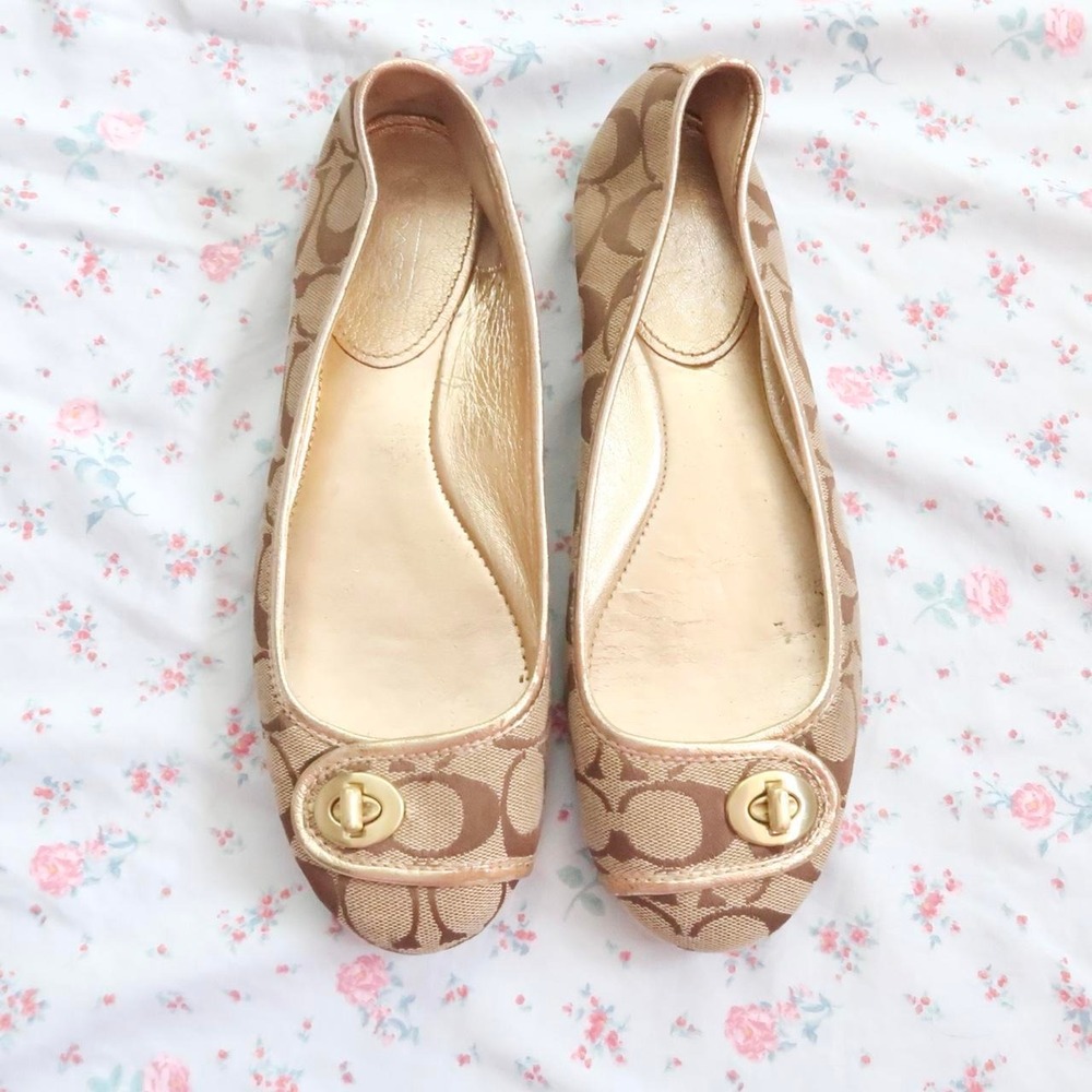 rare coach signature monogram ballet flats